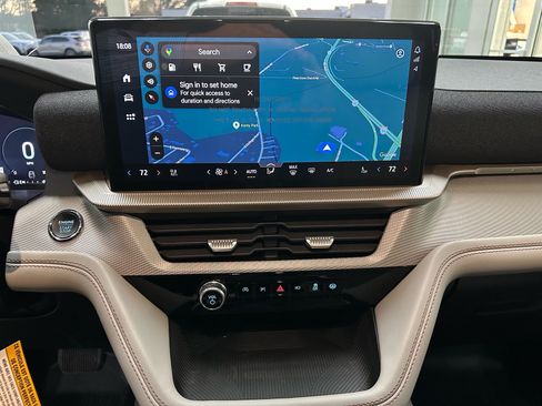 New 2026 Ford Explorer Active image 32