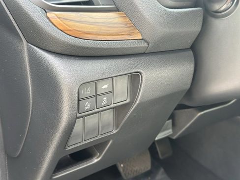Used 2017 Honda CR-V EX-L image 18