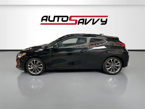 Used 2019 Hyundai Veloster 2.0 Premium image 4