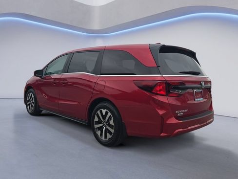 New 2026 Honda Odyssey EX-L image 3