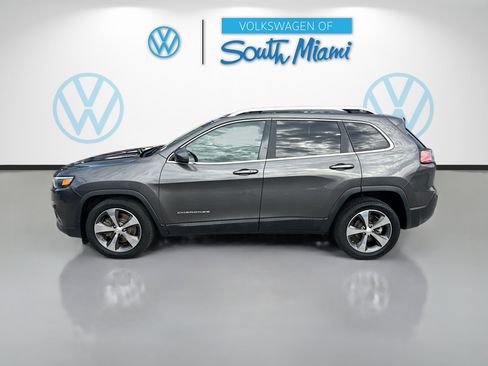 Used 2019 Jeep Cherokee Limited FWD image 4