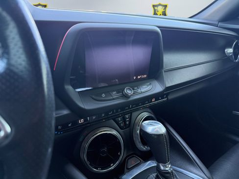 Used 2019 Chevrolet Camaro SS RWD image 14