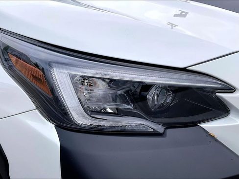 Certified 2025 Subaru Outback Wilderness AWD/4WD image 30