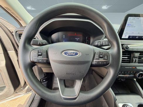 Used 2025 Ford Escape Active FWD image 16