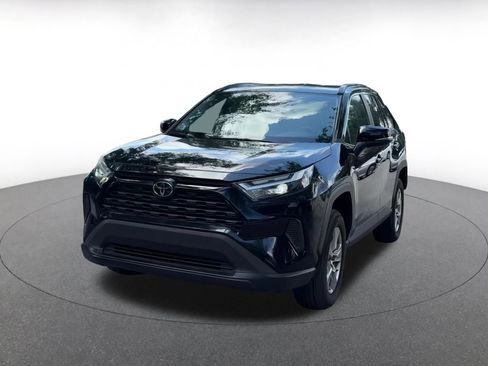 Used 2024 Toyota RAV4 XLE image 7