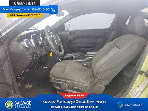 Used 2005 Ford Mustang Coupe RWD image 9