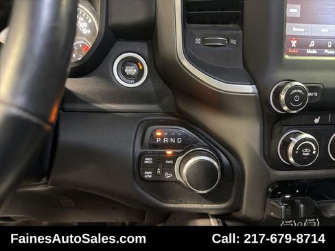 Used 2019 RAM 2500 Big Horn w/ Black Appearance Package image 94