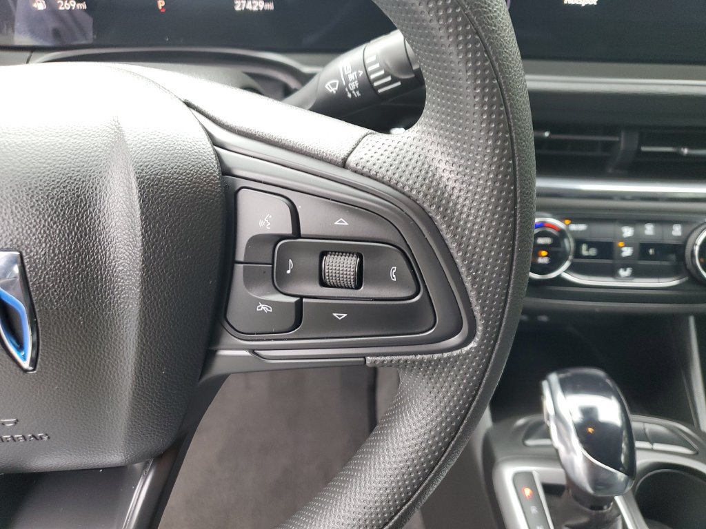 Used 2026 Buick Envista Preferred FWD image 29