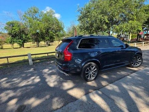 Used 2019 Volvo XC90 T6 Momentum AWD/4WD image 5