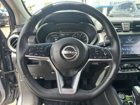 Used 2024 Nissan Versa SR FWD image 21