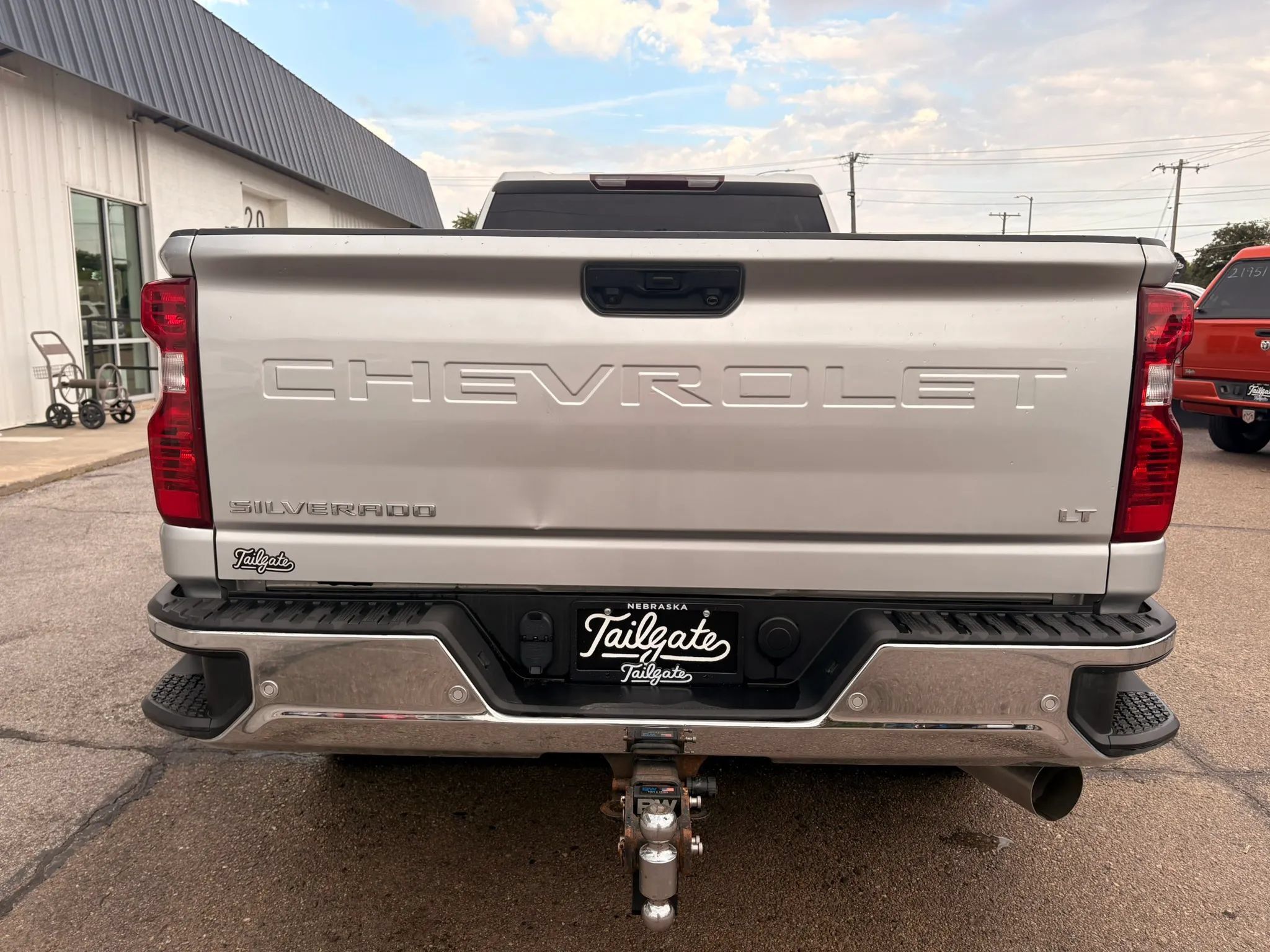 Used 2023 Chevrolet Silverado 2500 LT w/ Convenience Package AWD/4WD image 6