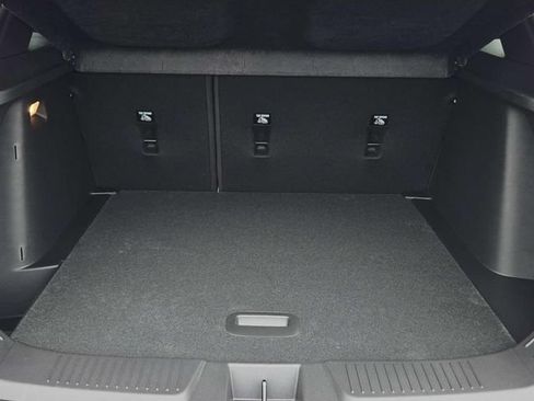 New 2026 Chevrolet Trax RS w/ Sunroof Package FWD image 13