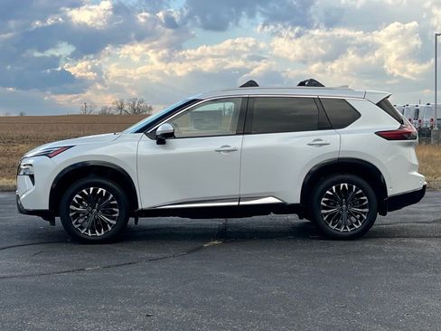 New 2026 Nissan Rogue Platinum w/ Platinum Premium Package AWD/4WD image 7