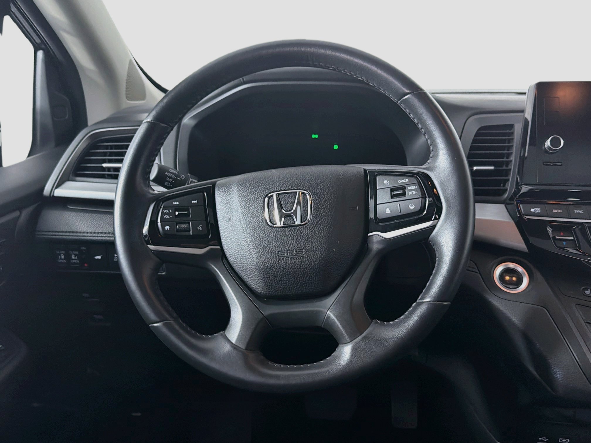 Used 2025 Honda Odyssey EX-L image 17