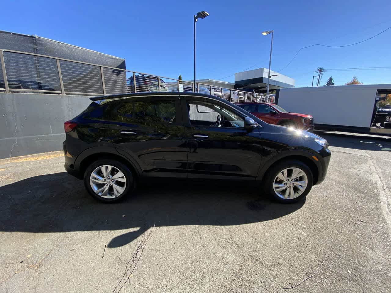 Used 2024 Buick Encore GX Preferred w/ Comfort Package AWD/4WD image 7