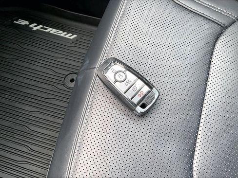 Used 2025 Ford Mustang Mach-E Premium image 14