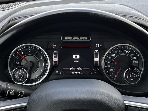 Used 2022 RAM 1500 Laramie image 13