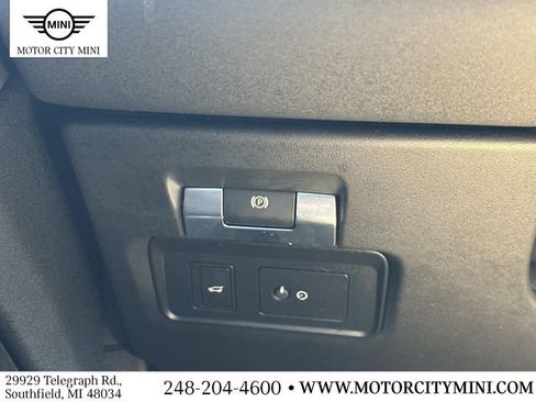 Used 2022 Land Rover Range Rover Evoque S AWD/4WD image 30