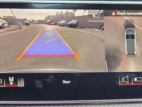 New 2026 Audi SQ7 Premium Plus image 12