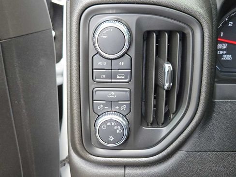 Used 2023 GMC Sierra 1500 Pro w/ Pro Value Package AWD/4WD image 21