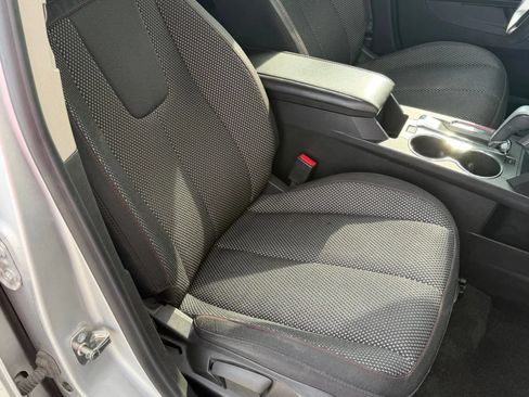 Used 2015 Chevrolet Equinox LT w/ Driver Convenience Package FWD image 15