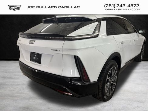 New 2026 Cadillac Lyriq Premium Sport image 2