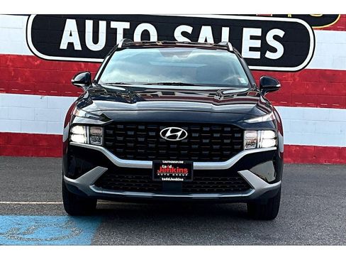 Used 2023 Hyundai Santa Fe SEL image 3