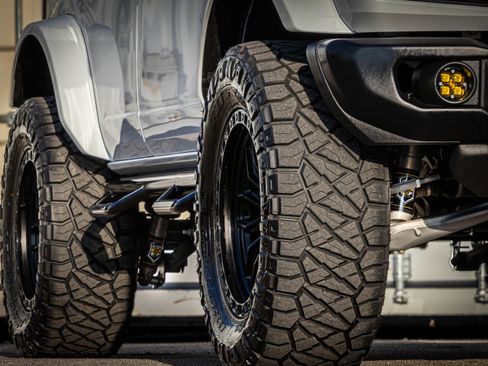 New 2025 Ford Bronco Badlands image 27