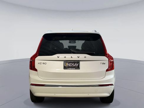 Used 2025 Volvo XC90 T8 Plus AWD/4WD image 11