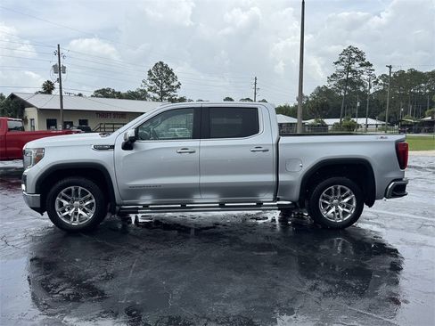 Used 2021 GMC Sierra 1500 SLT w/ SLT Premium Package image 10