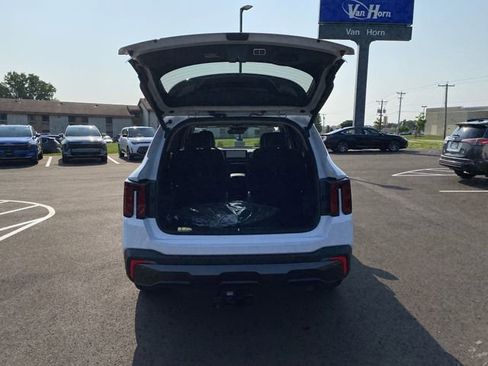 New 2025 Kia Sorento SX image 16