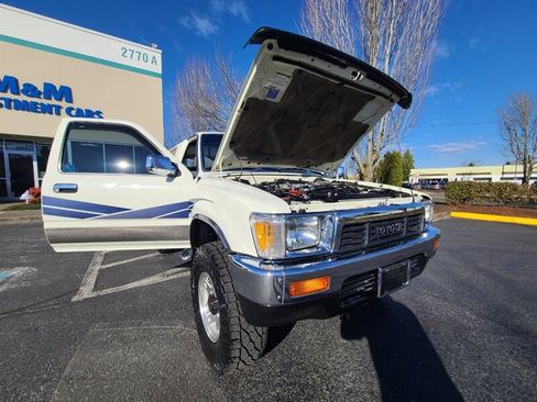 Used 1990 Toyota Pickup SR5 image 29