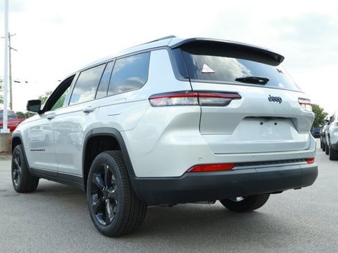 New 2026 Jeep Grand Cherokee L Limited RWD image 8