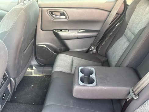 Certified 2025 Nissan Rogue SV AWD/4WD image 39