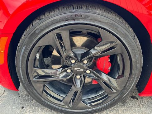 Used 2023 Chevrolet Camaro LT w/ RS Package image 39