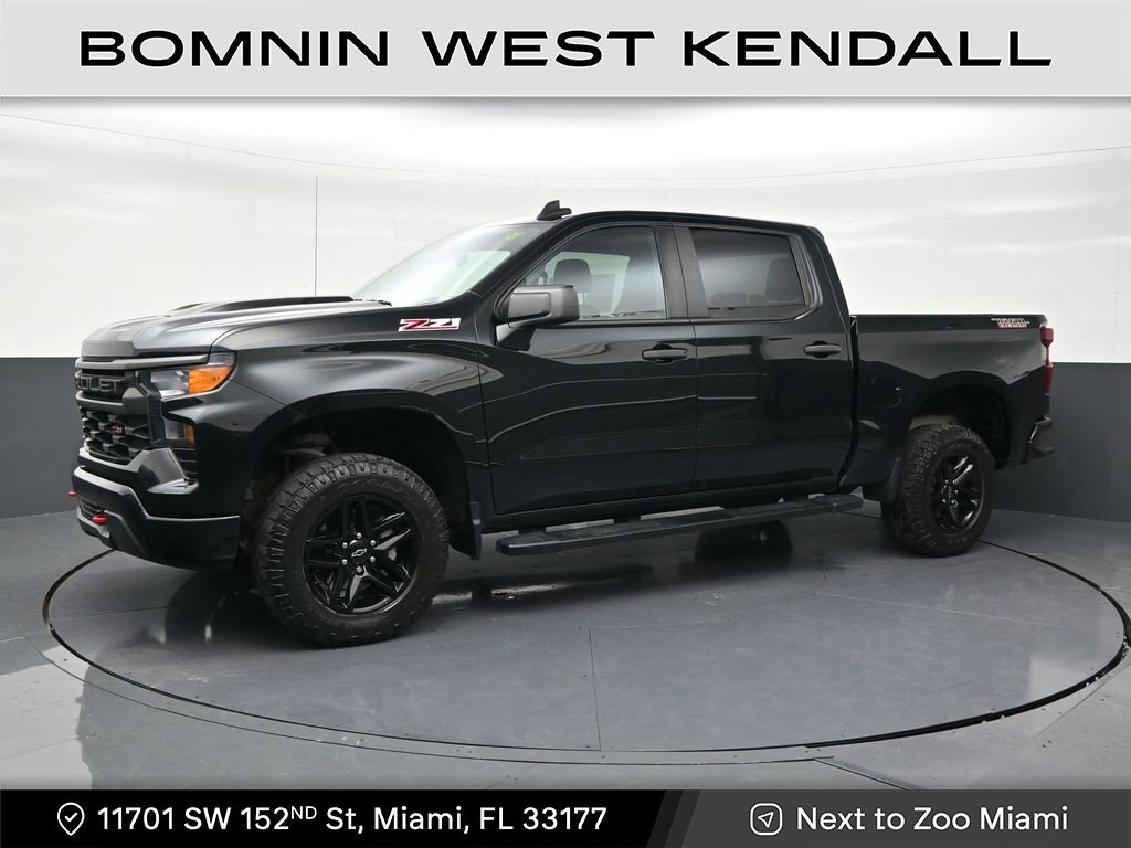 Used 2024 Chevrolet Silverado 1500 Custom Trail Boss AWD/4WD image 1