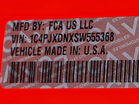 Used 2025 Jeep Wrangler Unlimited Sport AWD/4WD image 33