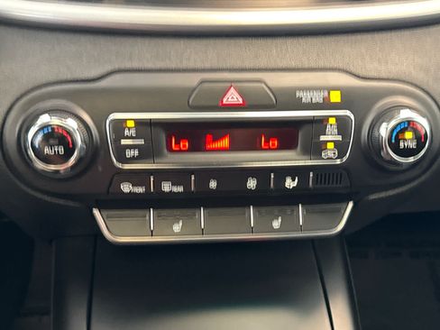 Used 2020 Kia Sorento S AWD/4WD image 17