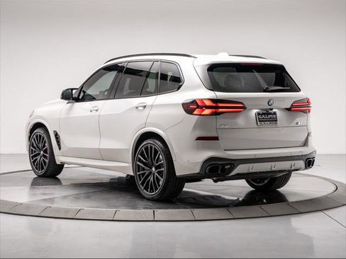 Used 2025 BMW X5 M60i w/ Executive Package image 3
