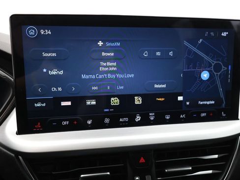 Used 2023 Ford Escape Platinum w/ Premium Technology Package image 16