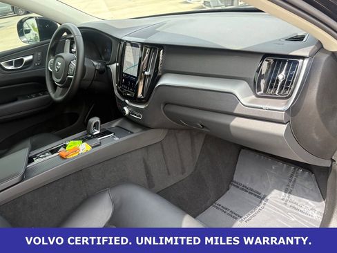 Certified 2025 Volvo XC60 B5 Core AWD/4WD image 38