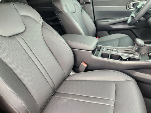 New 2026 Kia Sorento S image 10