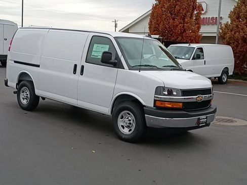 New 2025 Chevrolet Express 2500 w/ Driver Convenience Package image 3