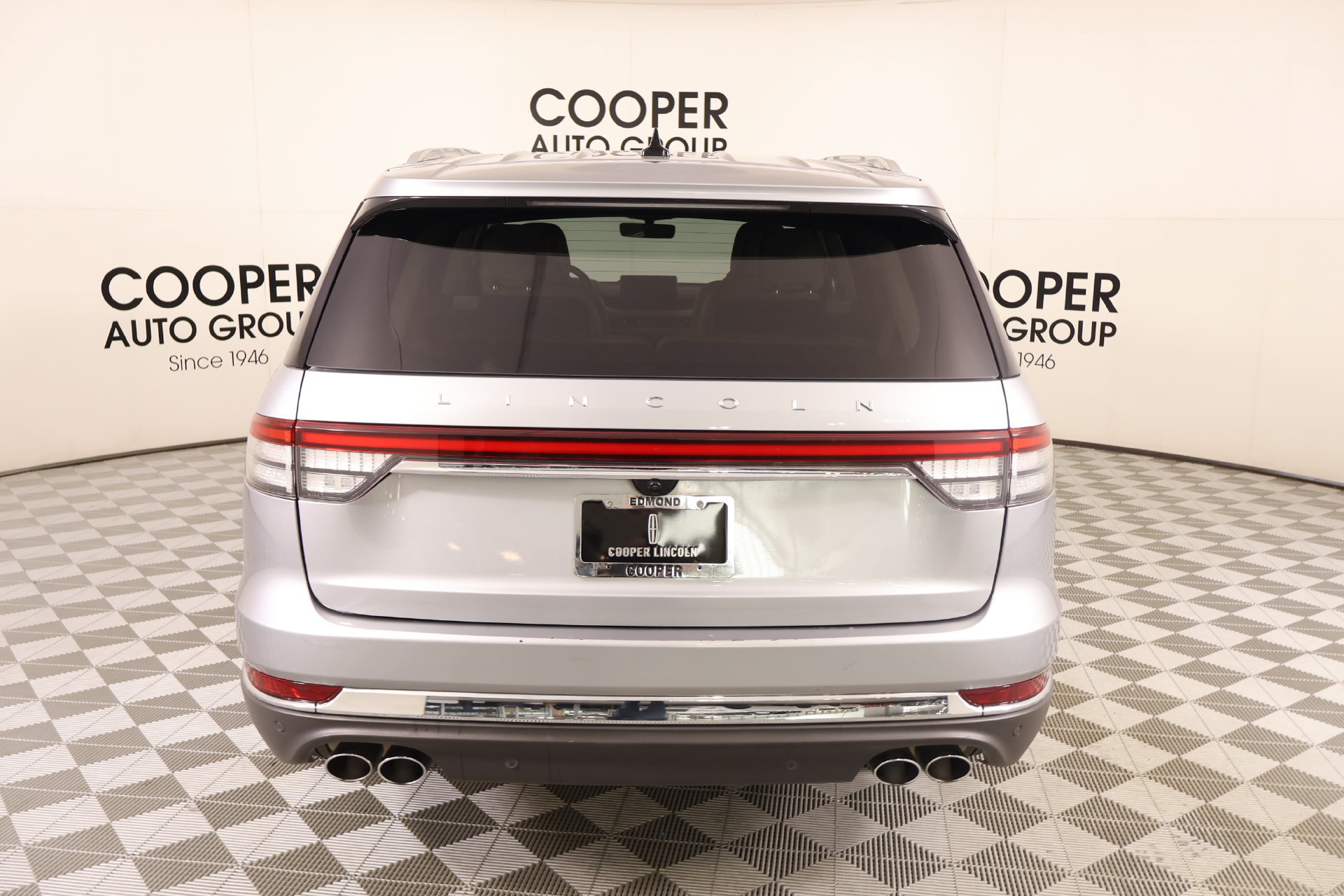 Used 2022 Lincoln Aviator Reserve w/ Equipment Group 201A AWD/4WD image 24