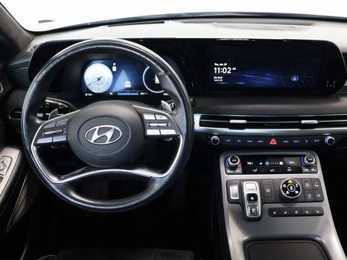 Used 2024 Hyundai Palisade Calligraphy image 11