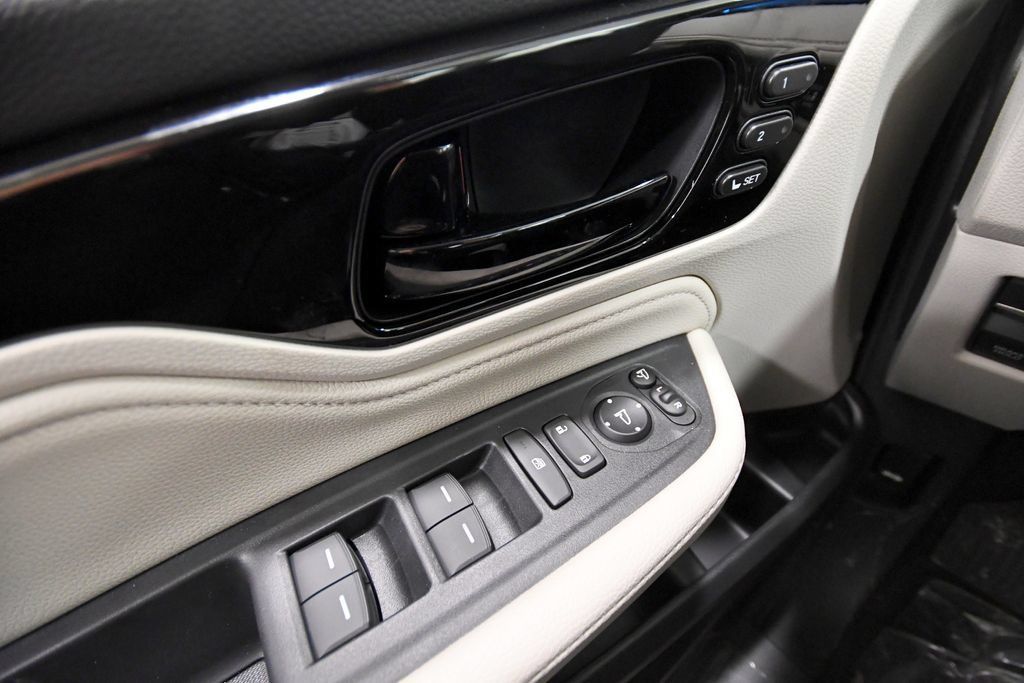 New 2027 Honda Odyssey Elite image 18