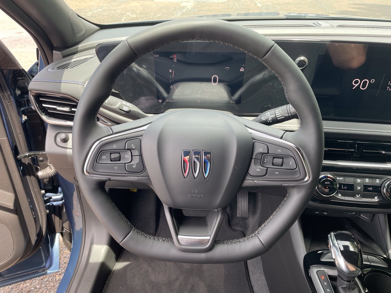 New 2026 Buick Envista Sport Touring w/ Convenience I Package FWD image 19