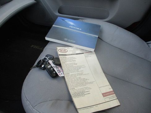 Used 2009 Kia Optima EX FWD image 37