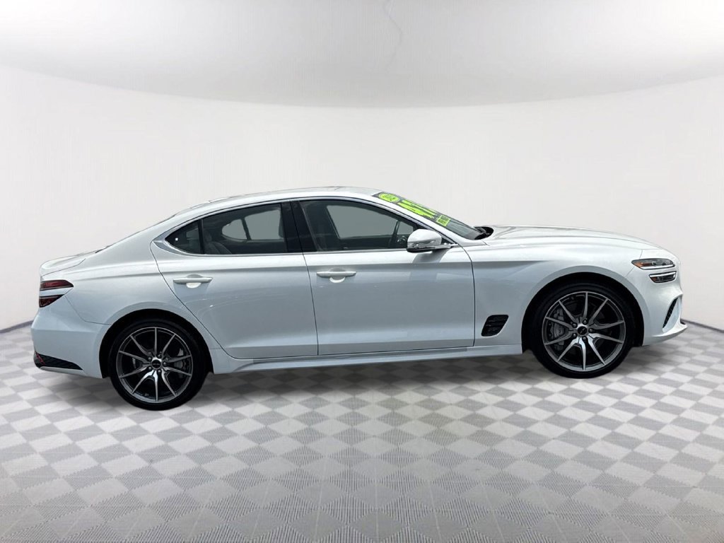 Used 2025 Genesis G70 2.5T RWD image 4