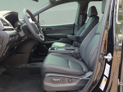 New 2026 Honda Odyssey Sport-L image 10